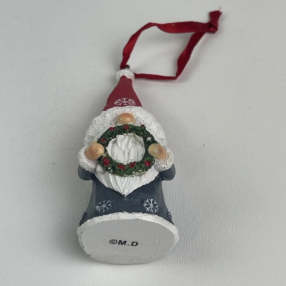 Gnome Holding Wreath Christmas Tree Ornament Xmas Holiday Decoration Tiered Tray